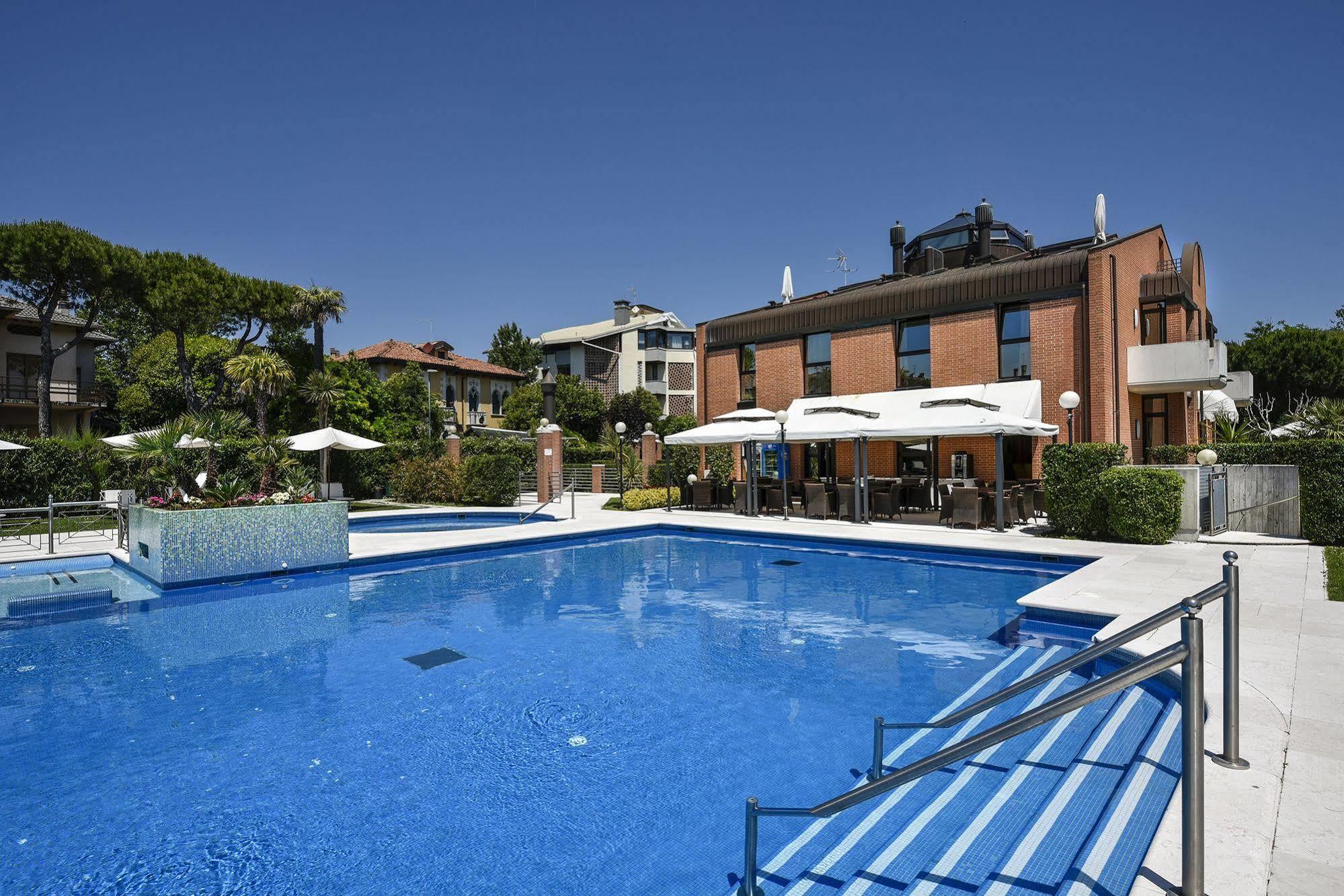 Resort Marea Le Del Lido 4*
